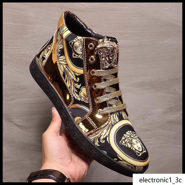 

2019qug spring and autumn men s casual sports shoes high-belt travel sneakers, with micro-standard, with the original box fast deliveryh