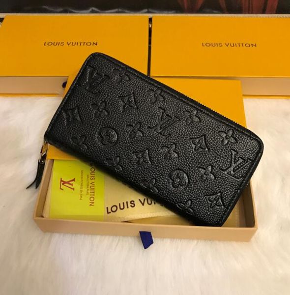 

pu coated passport clip card classic pattern 3 colors pu bag business card passport bag original box ladies classic zipper bag