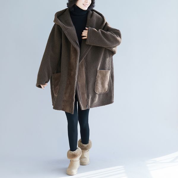 

new women winter fashion coat fur coat thickening warm lamb fur female long section loose hooded coat, Black