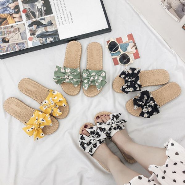 

sweet floral slippers women 2020 new korean student wild casual slippers vacation women's shoes, Black