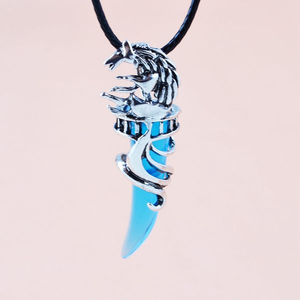 

европейский и американский стиль mens ожерелье ancient silver spike mens ожерелье / титановые стали ретро торговли подвеска цвет иностранных