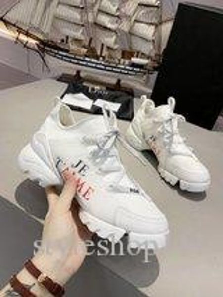 

2020 luxury designer men women sneaker d-connect neoprene sneaker casual shoes low french brand shoe walking sports trainers, Red;white