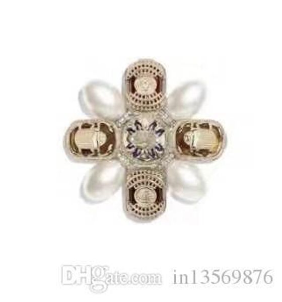 

fashion luxury women's female's ladies stamped pearl baroque palace brooches pins with box ing, Gray