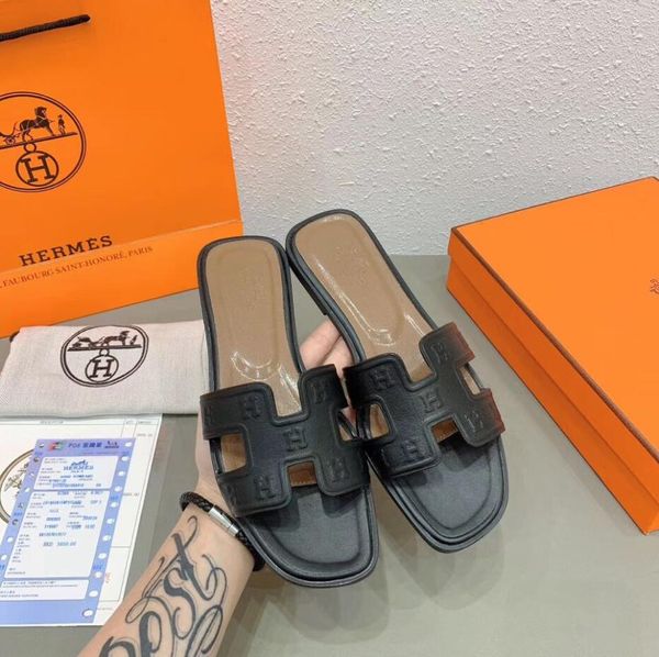 

original h slippers h letter embossing sandals brand women 2020 new luxury designer cowhide flat home sandals beach shoes, Black