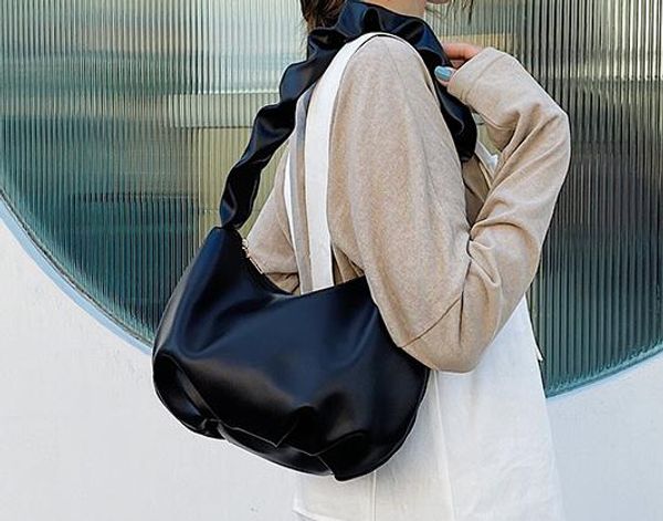 

small fresh ins fold bag soft leather large capacity 2020 popular single shoulder underarm bag