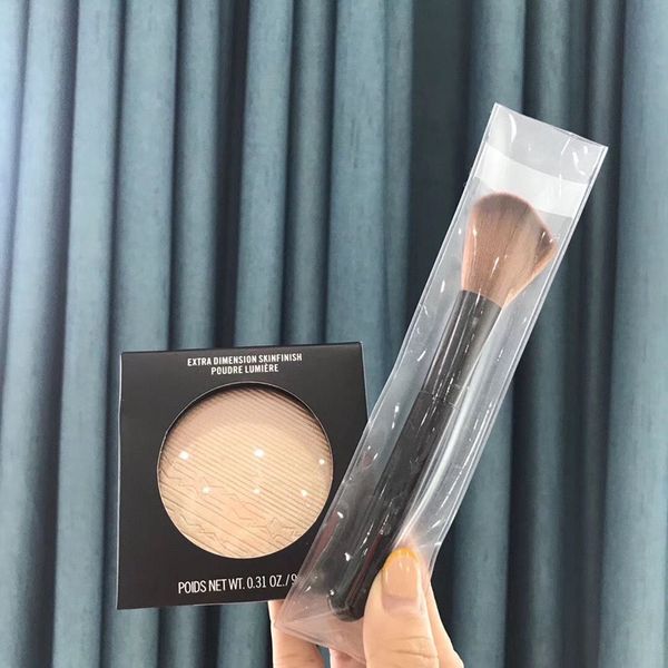 

stock ginger skinfinish poudre lumiere bronzers highlighters powder palette shimmer cosmetics highlighters with brush poids net 8g