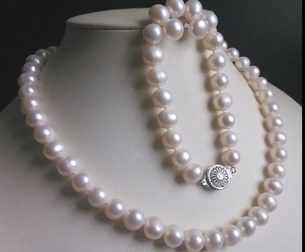

set of 9-10mm south sea white round pearl necklace18"& bracelet7.5-8"&earring, Black
