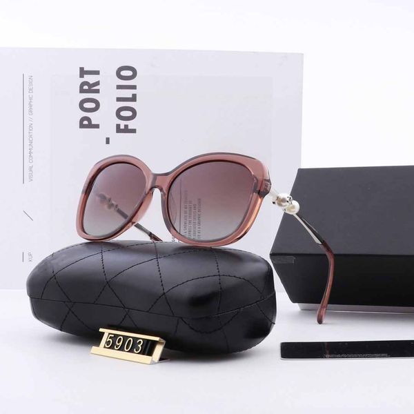 

2020 new men and women sunglasses fashion charm accessories beach travel simple style 5903, White;black