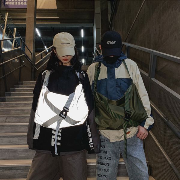 

2020 new solid color nylon waterproof reflective shoulder/crossbody bag female large capacity sports yoga bag computer male