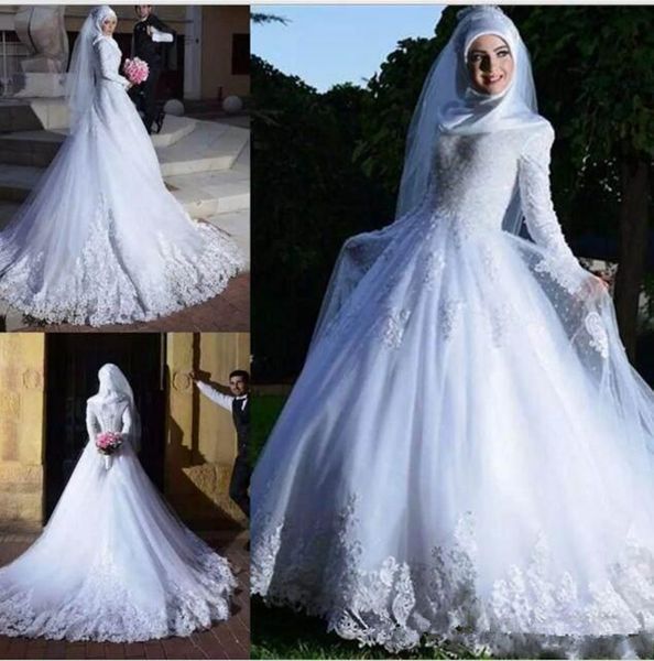 

popular muslim wedding dresses 2020 with long sleeve lace applique sheer tulle a-line bridal wedding gowns vestido de novia 3798, White