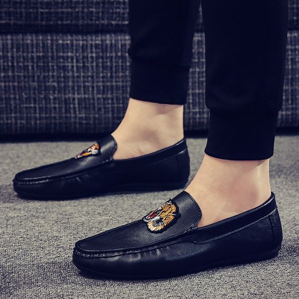 

mazefeng men tiger head loafers pu leather driving shoes slip-on casual doug shoes moccasin breathable soft male flats gommino, Black