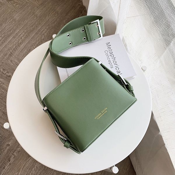 

texture small square bag new atmospheric solid color shoulder bag tide