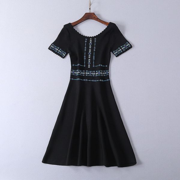 

european and american women's spring 2019 new style with short sleeves embroidery beaded stylish knit slim dress, Black;gray