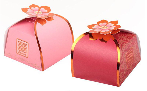 

20pcs/lot red pink bronzing three-dimensional petal wedding theme candy box gift package box party supplies