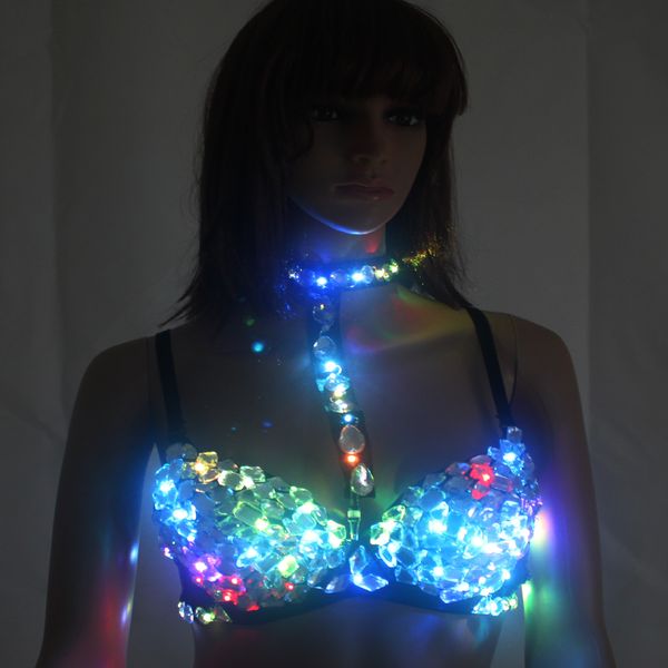 Sexy LED Sutiã Stage Bra Colorful Flash LED Glow Diamond Underwear para cantor Dance Punk Club Stage Wear