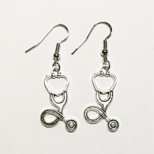 

женская мода серьги доктор стетоскоп шприц медицинская сумка стоматолог ангел ухо висит очарование друзья медсестры любимый подарок, Silver