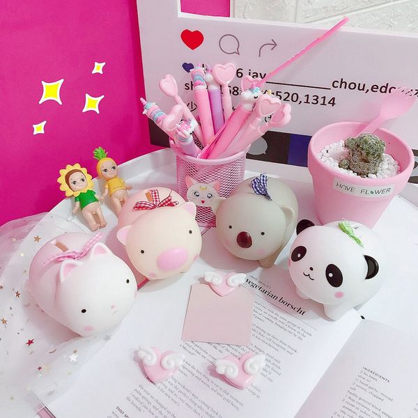 

1pcs cute piggy bank large capacity decorative shatter-resistant coin box craft kids gift piggy bank p props doll room toy