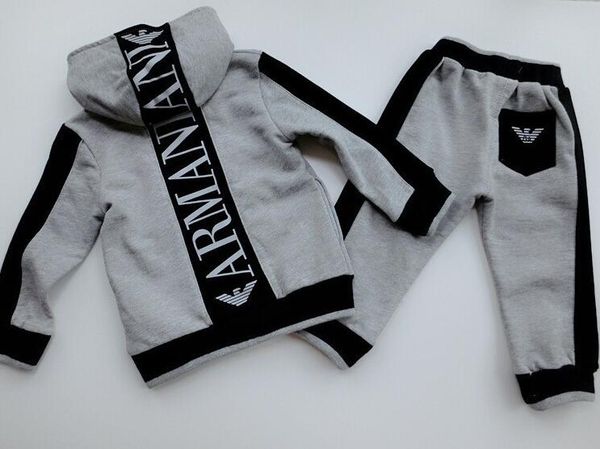 

детская одежда весной и осенью классический мальчик костюм с капюшоном ребенка для детей с длинными рукавами из двух частей горячие новые пр, White