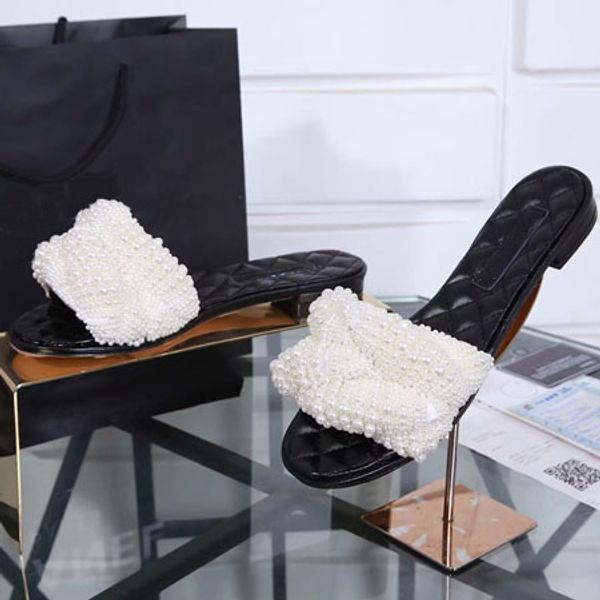 

New Luxury Fashion slide sandals slippers women WITH ORIGINAL BOX Hot Designer Hand-made pearl beading beach flip floSize:35-40 With box T89