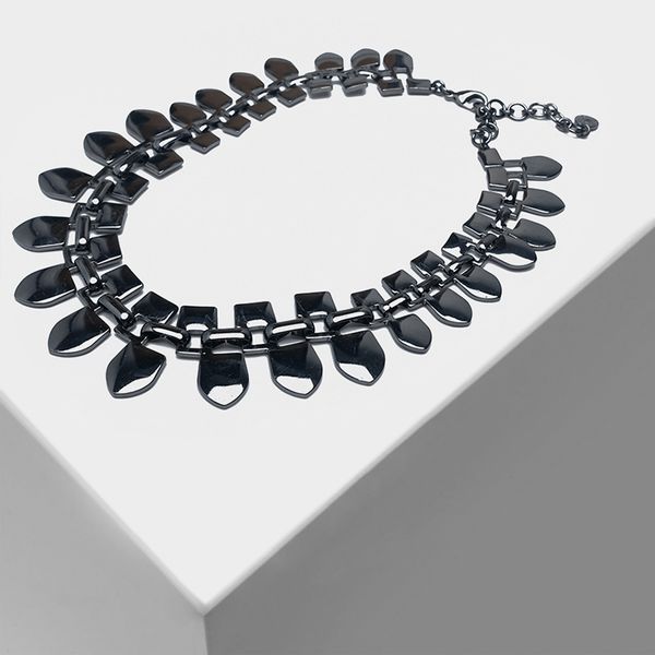 

amorita boutique geometric pendant stylish lady's necklace, Silver