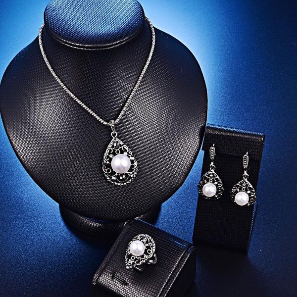 

2020 аѬинне жемђжне еѬги ожеѬеле коло капел Ѭи-кђок набоѬ иѬконий в Silver