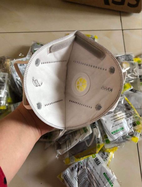 

DHL free Ready! Folding KN95 FFP2 Mask With Breathing Valve Anti-dust Respirator N95 moree less 50pcs shipping yanwen 8-15day fast shipping