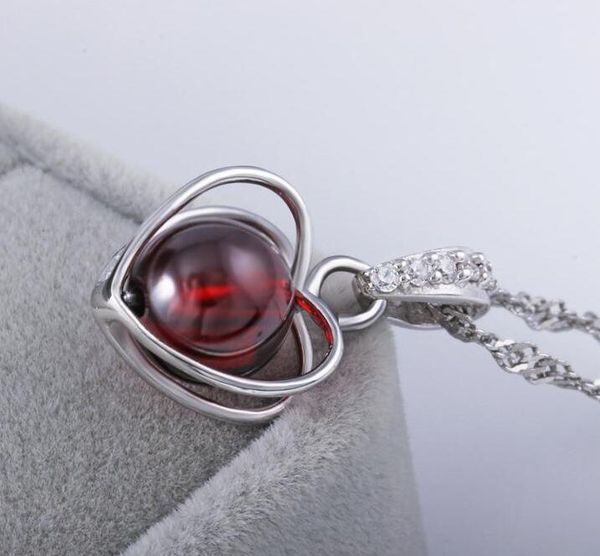 Fashion-Herz Granat Anhänger 925 Sterling Silber Halskette Hochwertiger Anhänger vergoldet Weißgold Farbe KEINE KETTE Weihnachtsgeschenk