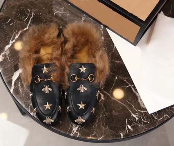 

2020 winter designer genuine leather loafers fur luxury slipper true skin bottom with buckle women princetown casual fur mules flats slippe, Black