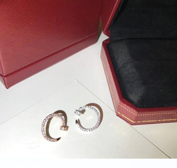 

2019 new women's earring goddess essential charming charismatic elegant high quality, Golden;silver