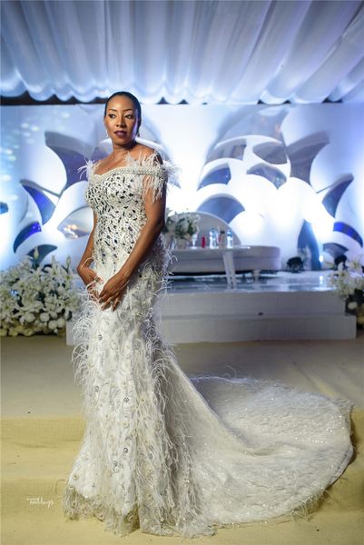 

african sparkly crystal mermaid prom dress luxury off shoulder seuined evening gown with feathers long formal party pageant dresses, Black;red