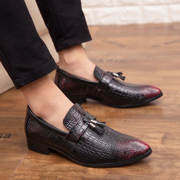 

men fashion business leather walking shoes man pointed toe loafers oxfords shoes