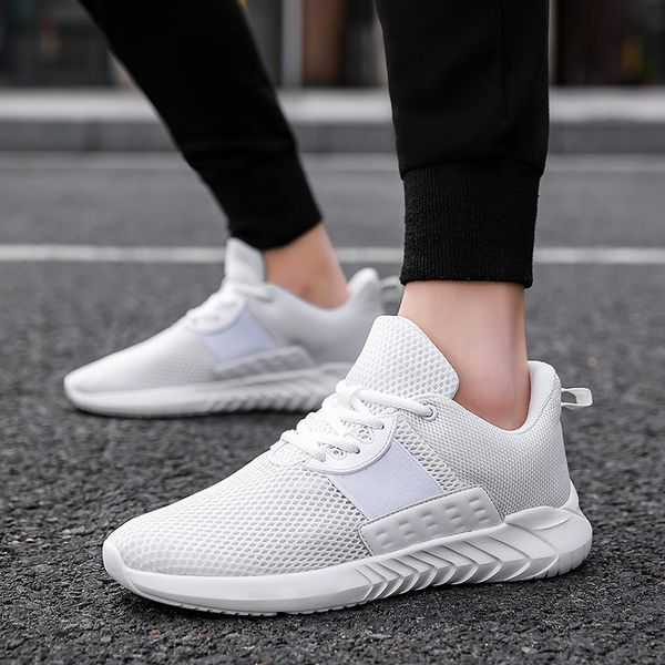 

lightweight sport shoes men tennis quality sneakers men breathable tenis lace up shoes outdoor walking footwear