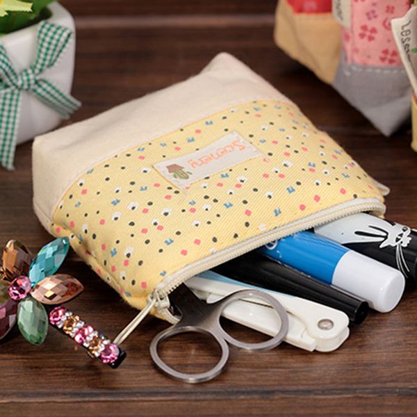 

designer coin purse key pouch portable exquisite flower print girils zipper canvas pencil case key coin purse makeup bag, Red;black