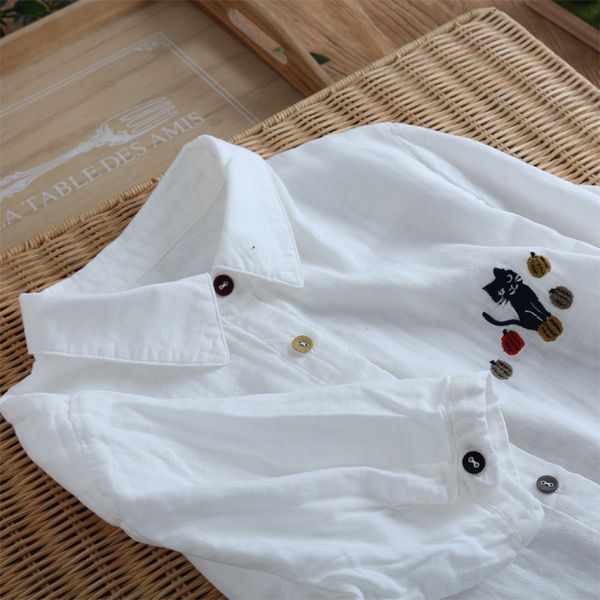 

cotton turn-down collar embroidered cat cotton white shirts short sleeves shirt top