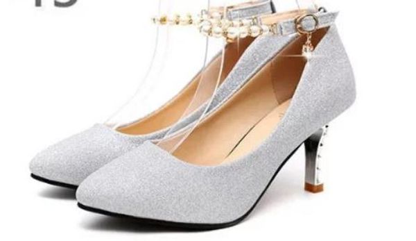

2019 women's shoes in spring and autumn with new style high heel fine heel pointed end sequined cloth@w144, Black