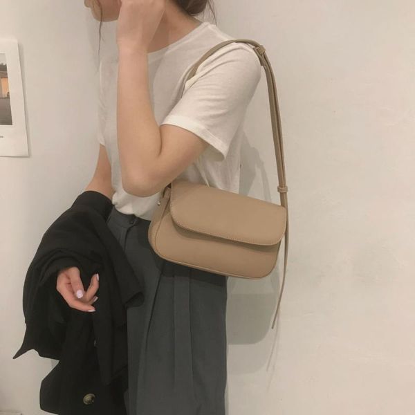 

baguette bags female 2020 spring and summer new underarm package shoulder hand bag
