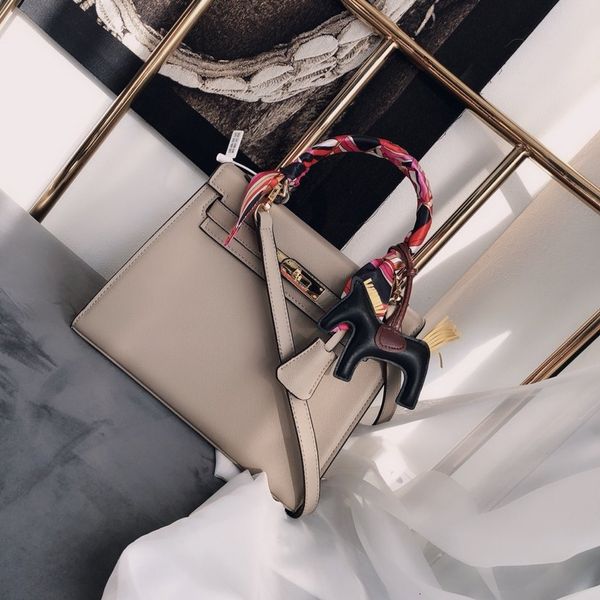 

2020 new boutique 1:1 package191203#0014, Black