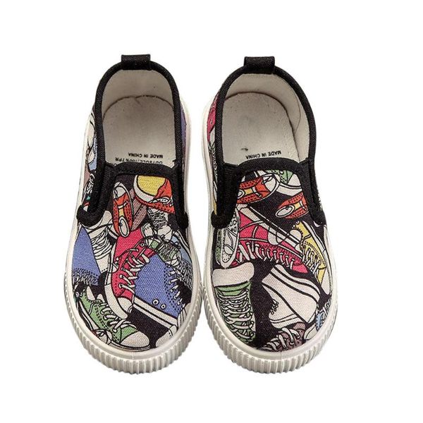 

boys and girls graffiti pattern cartoon canvas shoes board shoes casual lazy fashion trend skateboard s4, Black;red