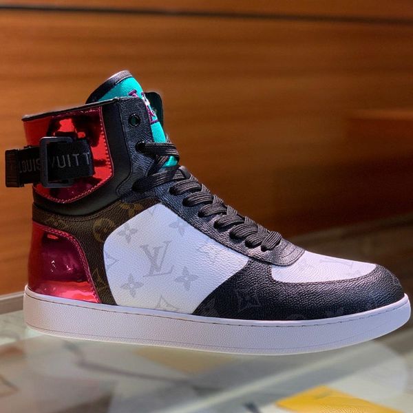 

2019 luxury de igner hoe brand fa hion de igner women hoe gold low cut leather flat men ca ual neaker 36 44 c01