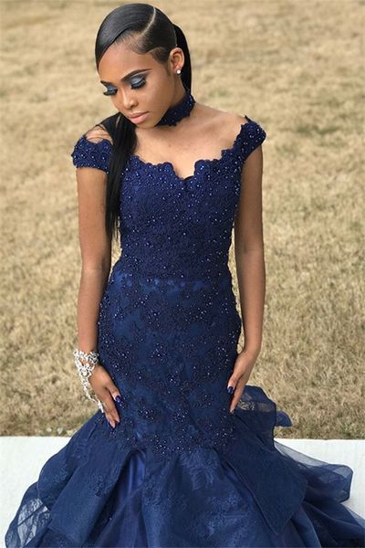 

Off the Shoulder Navy Blue Prom Dresses Mermaid Lace Beads Formal Party Gowns Ruffles Tiered Vintage Lace Arabic Party Wear