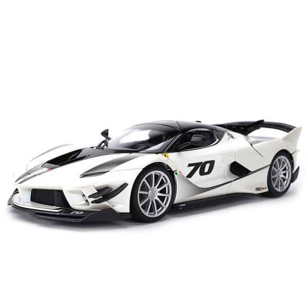 

bburago 1:18 fxx k evo спортивный автомобиль статическое моделирование литья под давлением сплава модель автомобиля