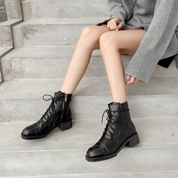 

2019 bandage locomotive boots head with low woman short boots, Black