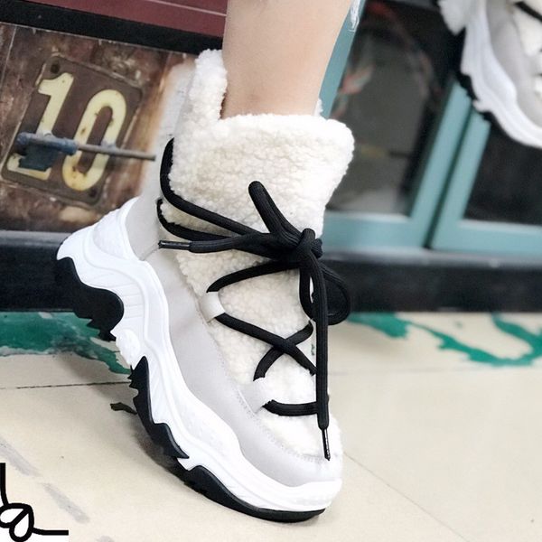 

genuine leather female snow boots winter boots women platform plus velvet sports ankle keep warm sheep curl women booties, Black