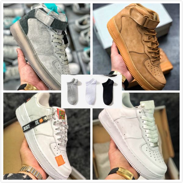 

2020 sports shoes running shoes mens womens trainers sports sneakers size 36-45 skateboarding shoes