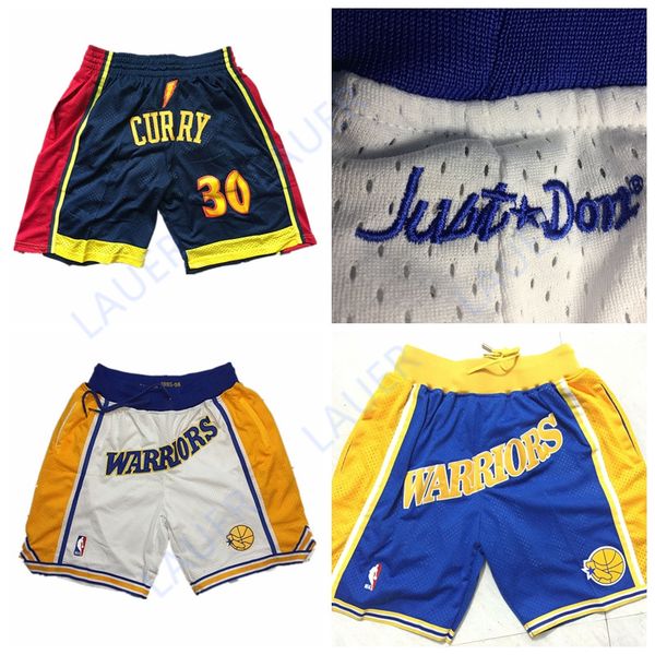 what does steph curry wear under his shorts