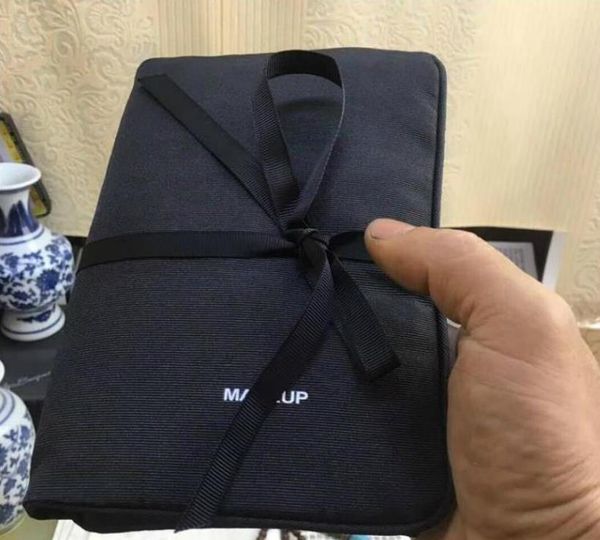 

Bolsas e Mochilas de Joias gg158666