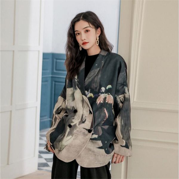 

spring 2020 new style of personalized pattern back pinstripe ladies blazer, loose short jacket design sense of small suit woman, White;black
