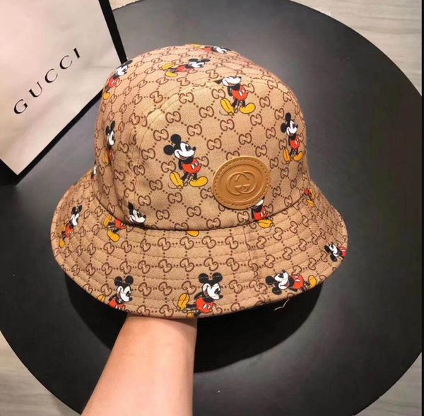 

2020 new design four seasons mens woman designer cap fashion brand stingy brim hats breathable casual fitted beach hats high quality, Blue;gray