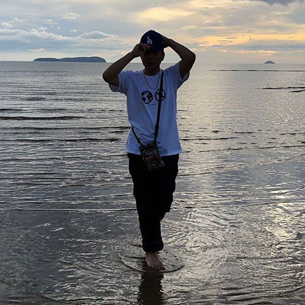 

19fw save the planet tee box logo skateboard cool t-shirt men t shirts women cotton casual hip hop, White;black