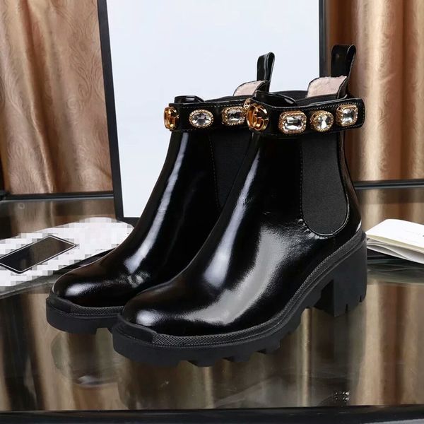 

latest women designer boots martin desert boot flamingos love arrow medal 100% real leather coarse winter shoes x01, Black